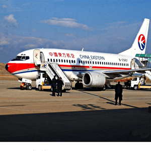 东阳横店机场快递航空快运业稳步发展的原因是什么？